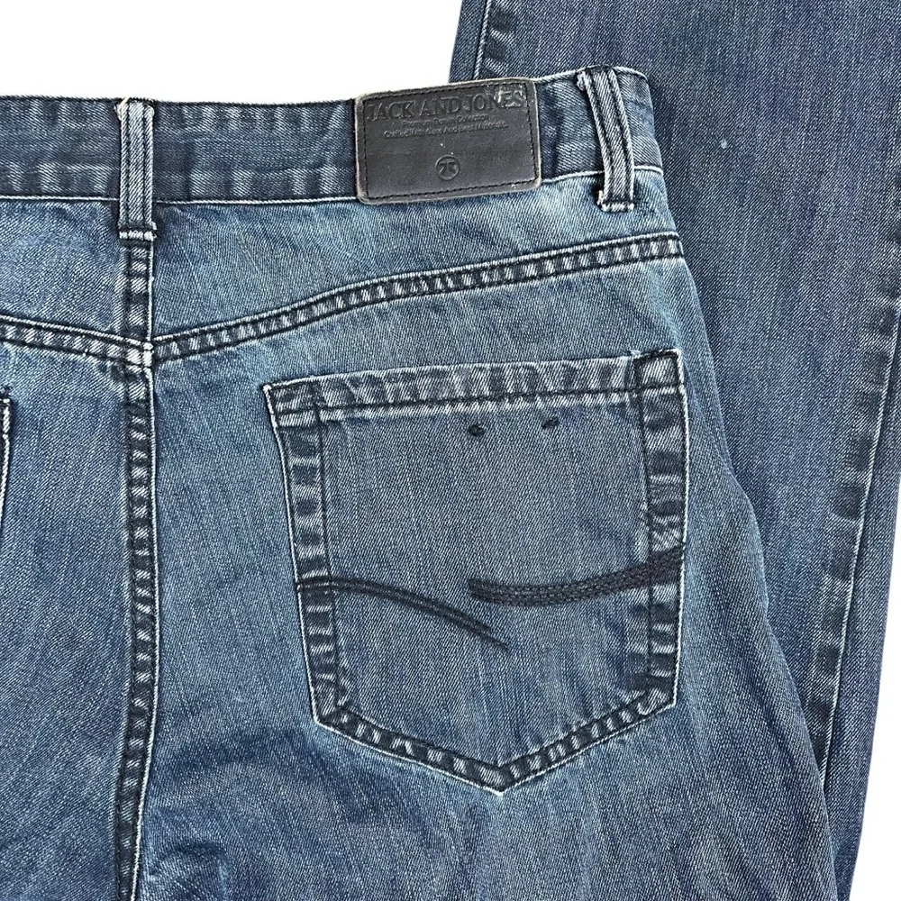 Jack & Jones Jeans Men’s Size 33x30* Straight Leg Dark Wash Button Fly Classic